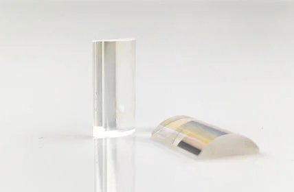 Aplicações de lentes cilíndricas Convexas Plano em sistemas ópticos